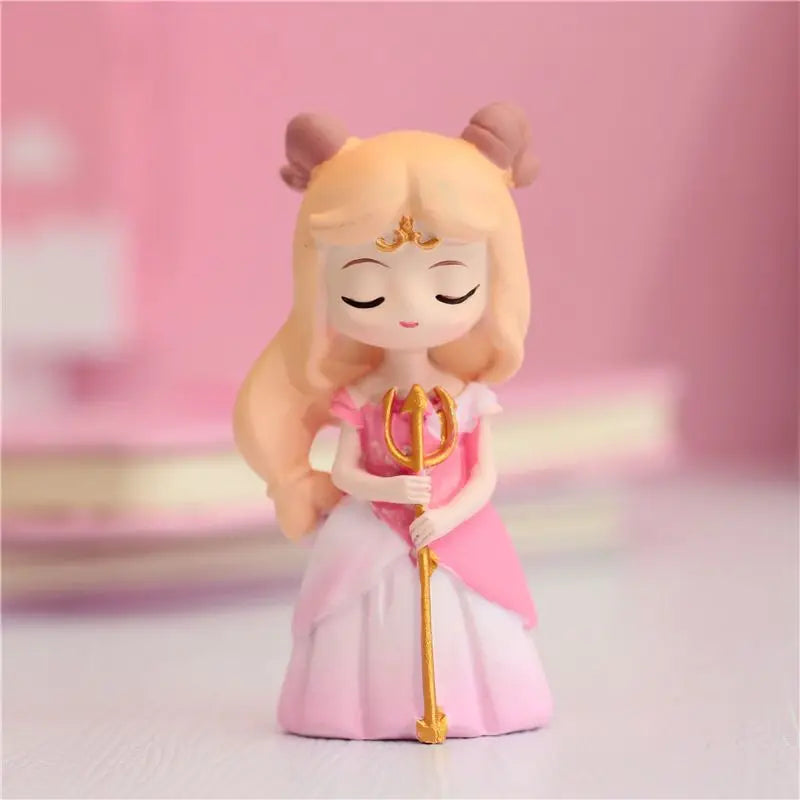 Resin Cartoon Pretty Princess Car Ornament Micro Landscape Bonsai Decoration Desktop Creative Trinket Home Accessories Figurines