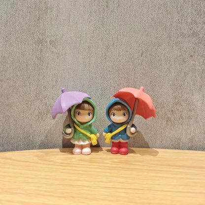 Resin Cartoon Rainy Day Child Car Ornament Micro Landscape Bonsai Decoration Desktop Creative Trinket Home Accessories Figurines