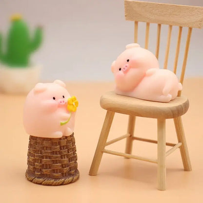 Resin Cute Cartoon Pig Car Ornaments Micro Landscape Bonsai Decoration Desktop Creative Trinket Home Accessories Figurines