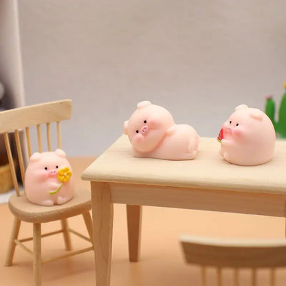 Resin Cute Cartoon Pig Car Ornaments Micro Landscape Bonsai Decoration Desktop Creative Trinket Home Accessories Figurines