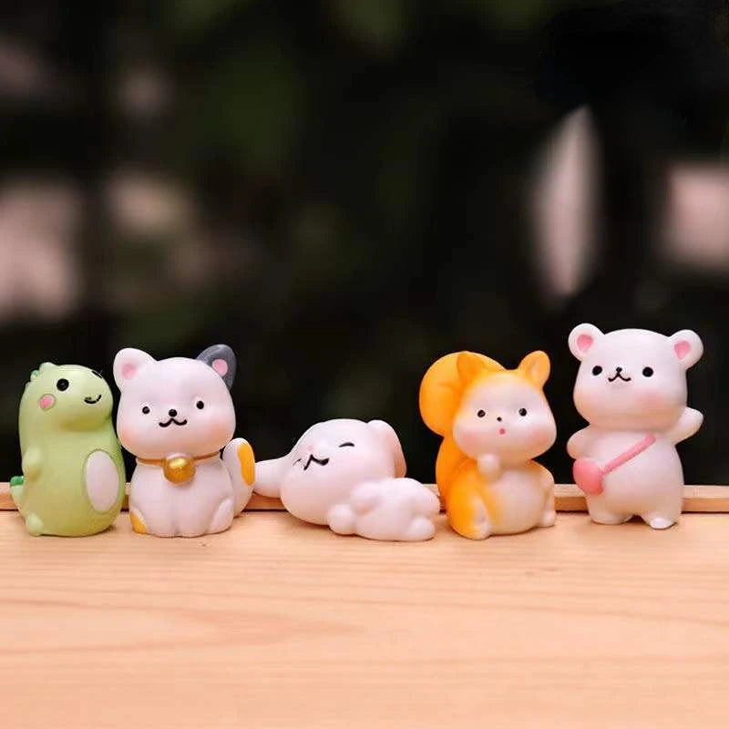 Resin Cute Small Animal Car Ornaments Micro Landscape Bonsai Decoration Desktop Creative Trinket Home Accessories Figurines
