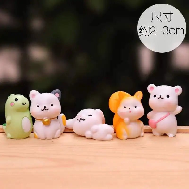 Resin Cute Small Animal Car Ornaments Micro Landscape Bonsai Decoration Desktop Creative Trinket Home Accessories Figurines