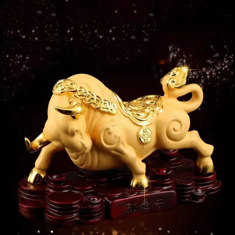 Resin Lucking Gold ingot Golden Cow Animal Statue Art Sculpture Domineering Home Room Office Car Decoration Statue High quality