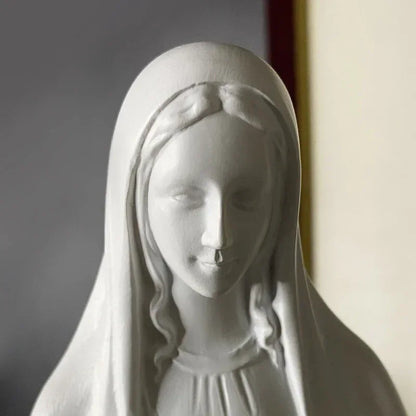 Resin Our Lady of Guadalupe Figure Virgin Mary Statue Religious Gifts Ornament Mother God Home Decoration Sculpture Accessories