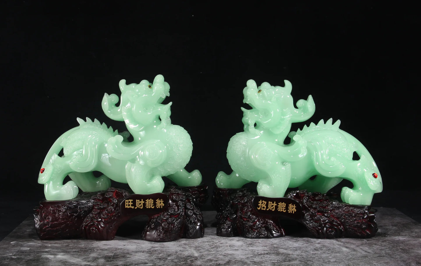 Resin crafts blue ice jade fortune pixiu placed a pair of large living room decoration shop opening gift