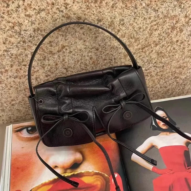 Retro Bow Underarm Bag 2024 New Fashion Versatile Washed Leather Shoulder Bag Crossbody Bag