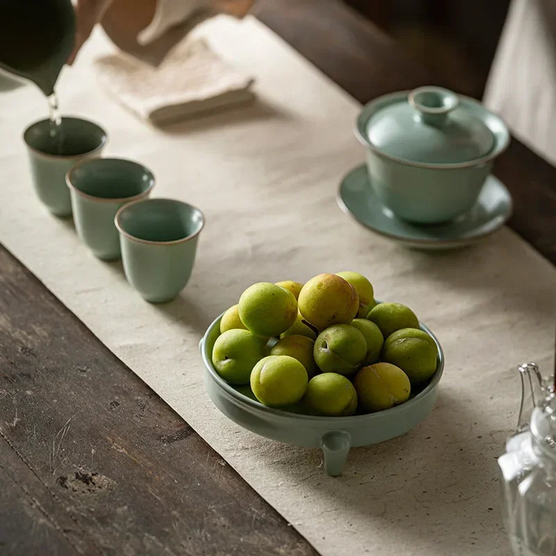 Retro Ceramic Tea Tray Azure Porcelain Pot Bearing Support Ru Kiln Three-legged Dry Brewing Plate Kung Fu Tea Sanck Fruit Plate