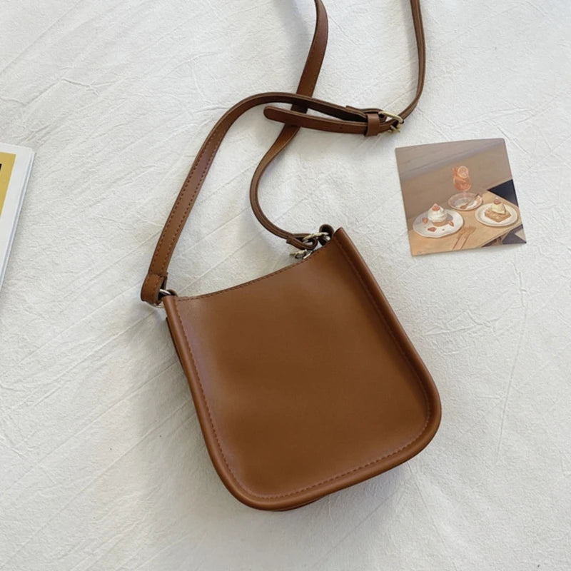 Retro Classic Clutch Shoulder Bag Tote Handbag with Zipper Closure for Women Shopping Crossbody Bags