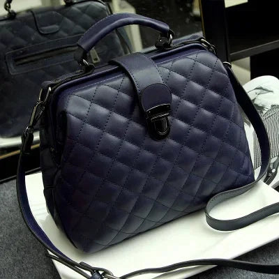 Retro Doctor Fashion Large Capacity Messenger Ladies Shoulder Bag Scrub PU Leather Handbag Two New Style