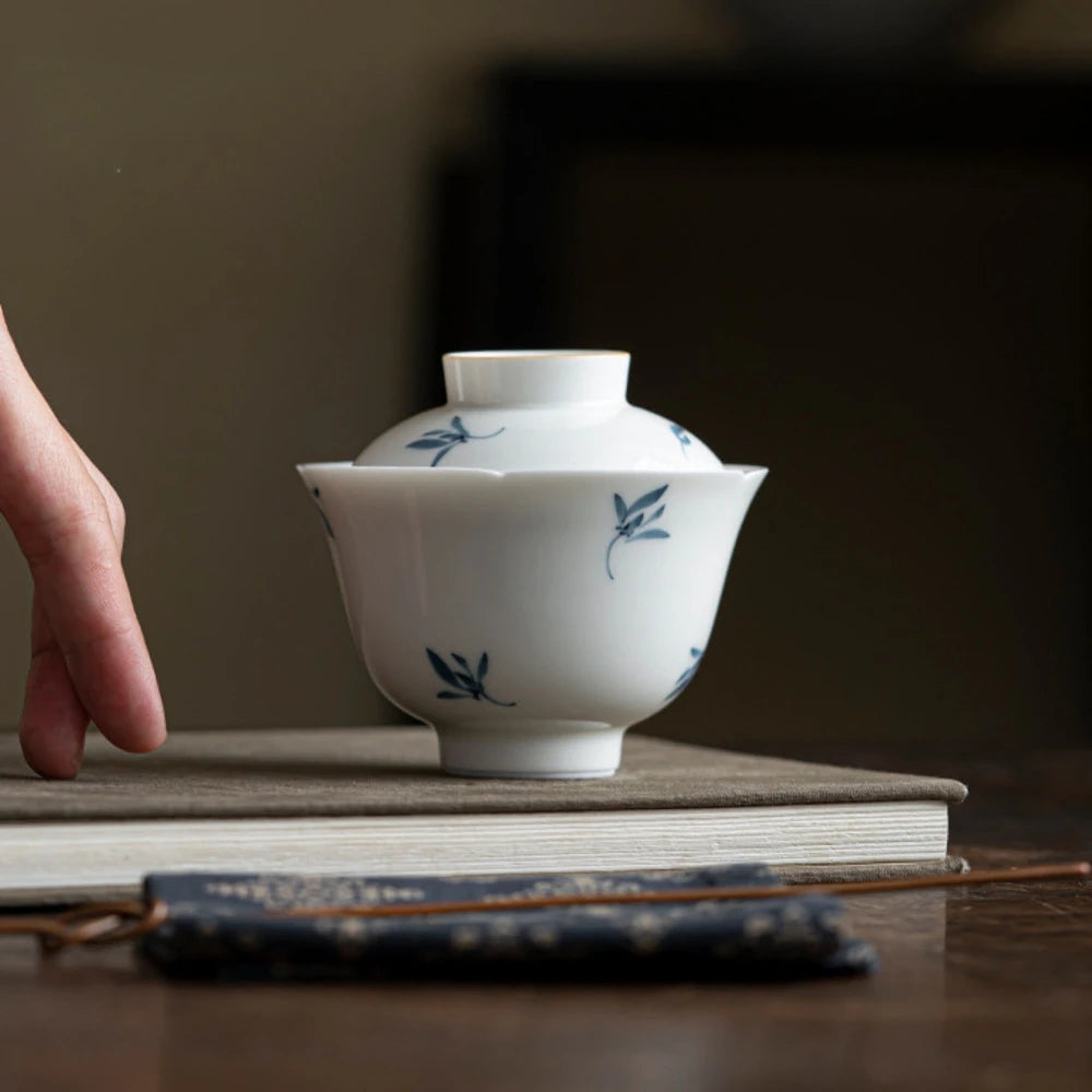Retro Pure Hand-painted Butterfly Orchid Ceramic Gaiwan Luxury Tea Tureen Tea Making Cover Bowl Tea Services Accessories Craft