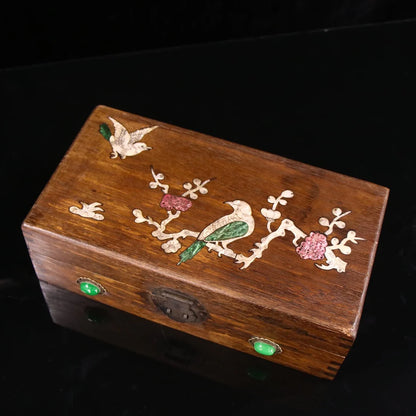 Rosewood inlaid shell inlaid gemstone jewelry box.