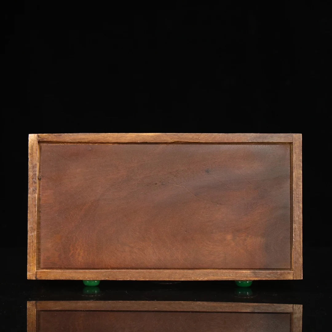Rosewood inlaid shell inlaid gemstone jewelry box.