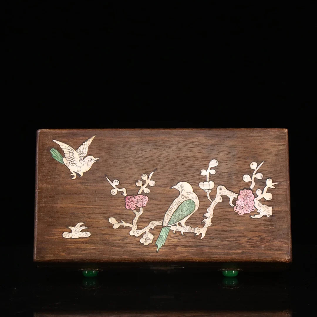Rosewood inlaid shell inlaid gemstone jewelry box.