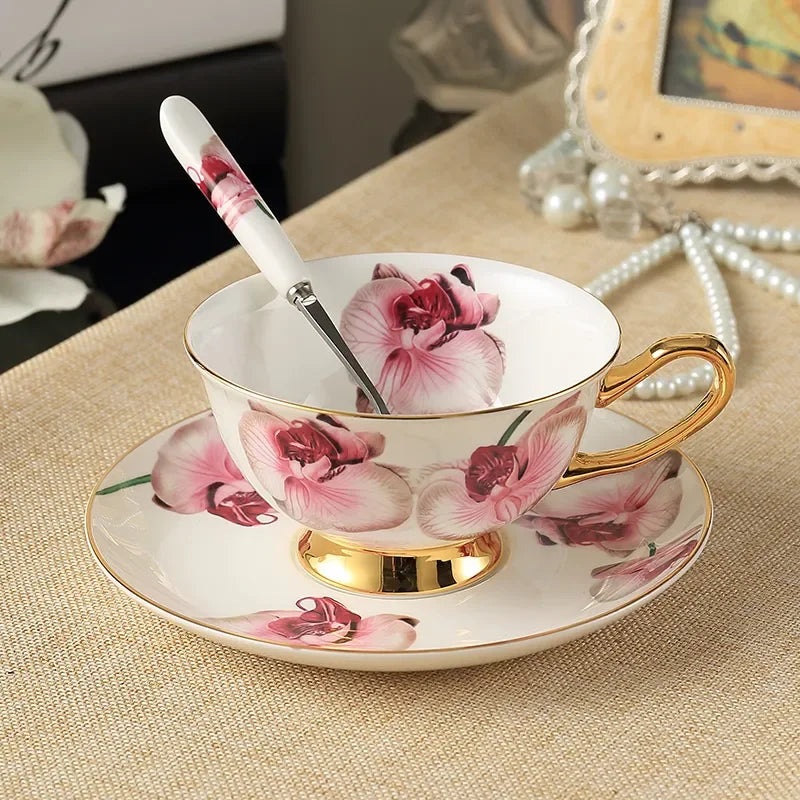 Royal Classical Bone China British Black Tea Cup Luxurious Ceramic Coffee Cups High Quality Bone Porcelain