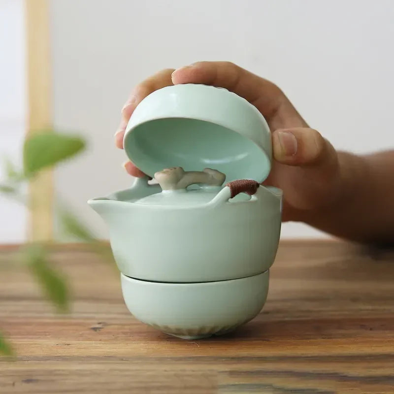 Ru Kiln Portable Kuai Ke Tea Cup Tea Kit Travel Friendly quick-off cup anti-scalding teapot companion gift