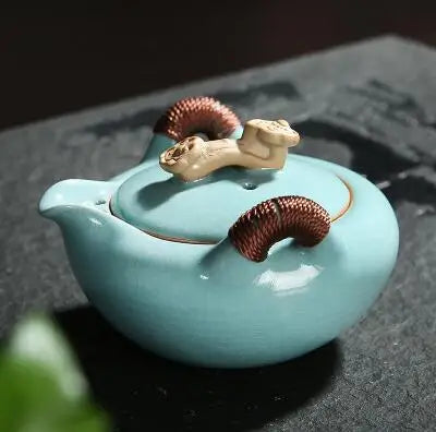Ru Kiln Teapot Can Be Raised by Hand, Large Ru Porcelain Single Pot, Ceramic Kungfu Tea Set, Household Tea Maker, Xishi Pot
