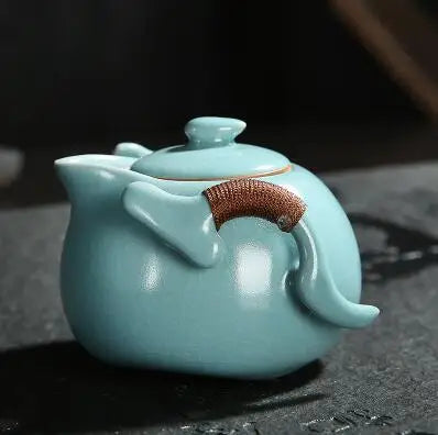 Ru Kiln Teapot Can Be Raised by Hand, Large Ru Porcelain Single Pot, Ceramic Kungfu Tea Set, Household Tea Maker, Xishi Pot