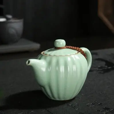 Ru Kiln Teapot Can Be Raised by Hand, Large Ru Porcelain Single Pot, Ceramic Kungfu Tea Set, Household Tea Maker, Xishi Pot