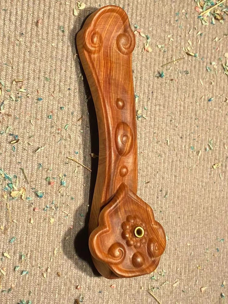 Ruyi Cliff Cypress Wood High Oil Density Carving Meaning Good To Send Elders Wood Carving  Mainland China Figurine Moderne
