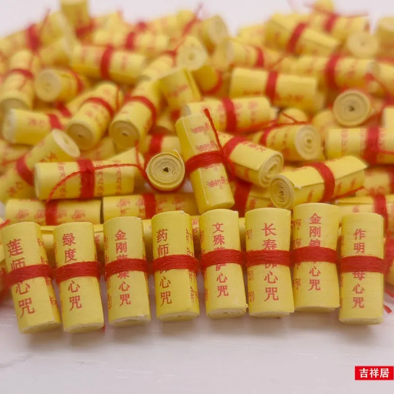 80PCS Wholesale Buddhist supplies 8 BUDDHAS miniature heart mantra Buddhist scriptures Paper roll amulet talisman Temple Abbot