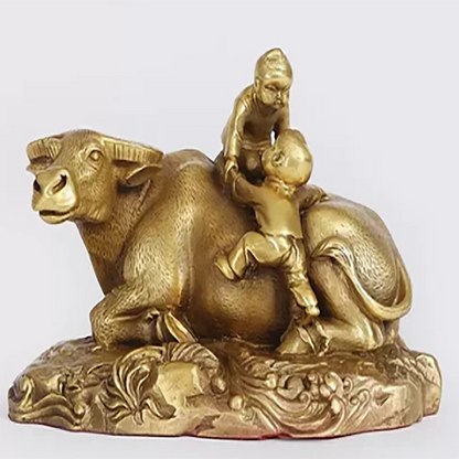 Brass cow decorations, shepherd boy riding cow decorations, cow decorations, home furnishings, living room decorations, gifts