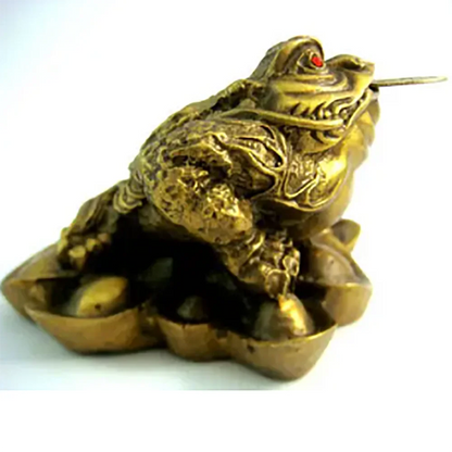 Feng Shui Brass Money Frog For Abundance & Career Luck Frog statue M5011