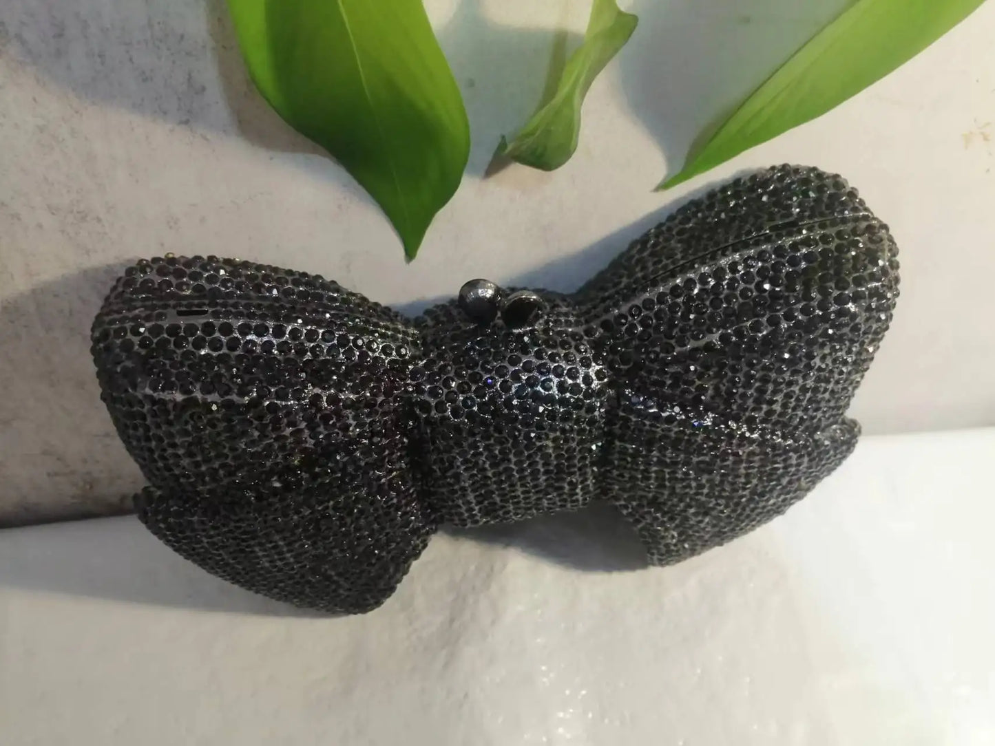 New Color Black Bow Banquet Stone Clutches Woman Diamond Crystal Purse Lady Wedding Bridal Handbag Dinner Party Gala Evening Bag