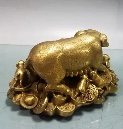 Pure copper Zhaocai pig ornaments