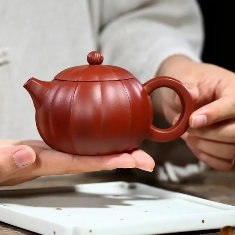 Handmade Zisha Teapot Yixing Handmade Pot, Kung-Fu Teaware, Purple Clay Drinkware for Puer  Black Chinese Tea Rib Western S