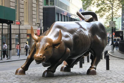 office  business stock-market Mascot -efficacious Talisman Money Drawing gold Charging Bull brass statue