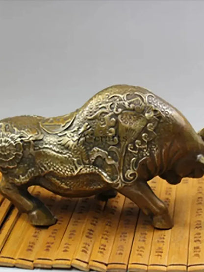 Exquisite China Brass Ware Hand Carved Cattle Statue Copper