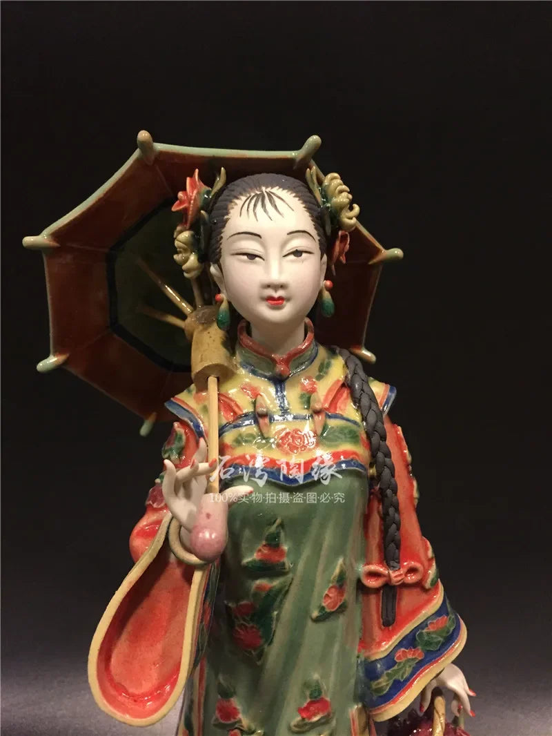 Porcelain living room TV cabinet wine cabinet ornaments ladies see rainbow High-end luxury girl Beauty figure Sculpture statue