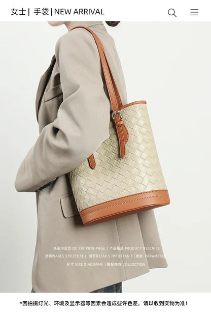 Spring New Style Genuine Leather Contrasting Color Woven Large-capacity One-shoulder Bucket Tote Bag for Ladies and Mature Women