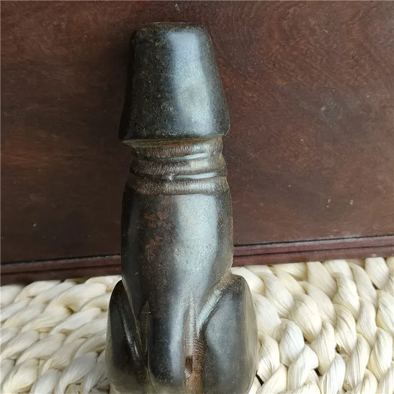 Ancient art meteorite Hongshan Culture simple and easy modeling appreciation sex energy luck statue