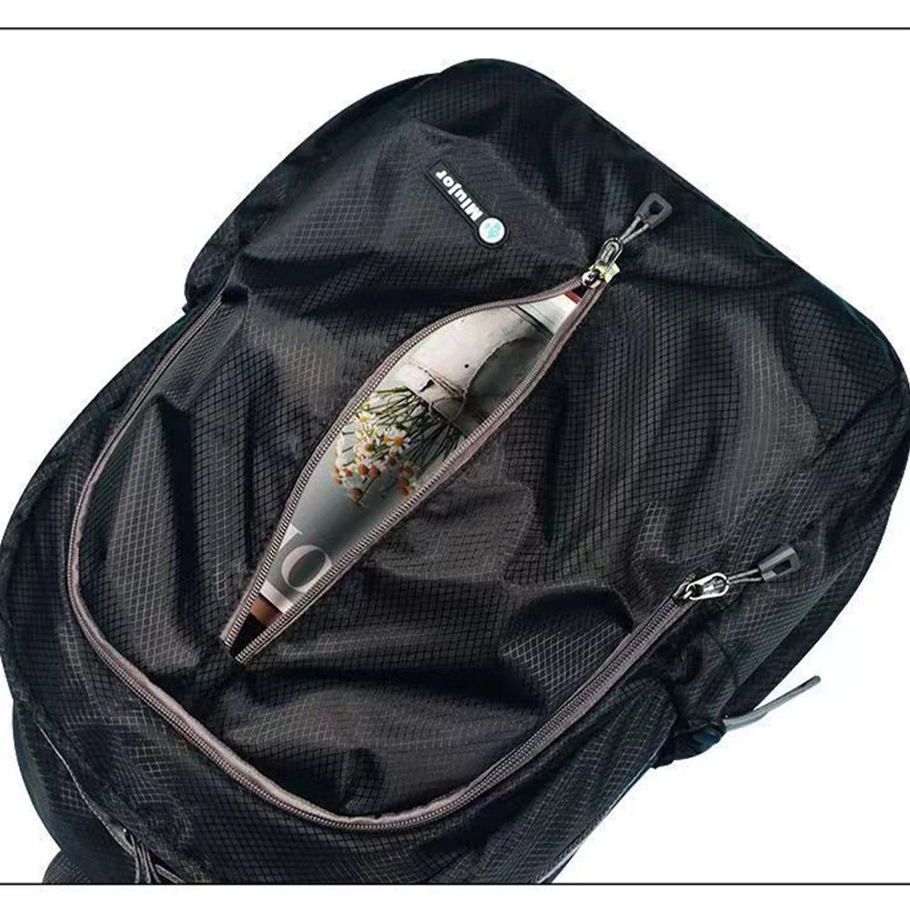 SYZM Waterproof Sports Backpack Foldable Lightweight Outdoor Backpack Portable Large Capacity Travel Bag Mountaineering Knapsack
