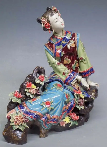 Chinese Wucai Porcelain pottery Ceramic Seat Lady Women Flower Happy Figurine
