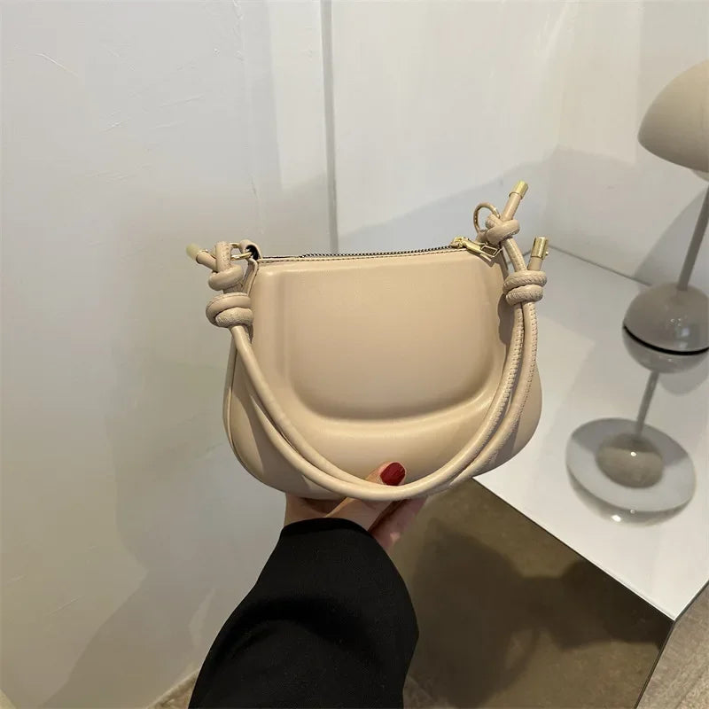 Saddle Bags 2024 New Fashion Women's Shoulder Bag Simple Armpit Bag Luxury Handbags Designer Bags  Purse  Hand Bag