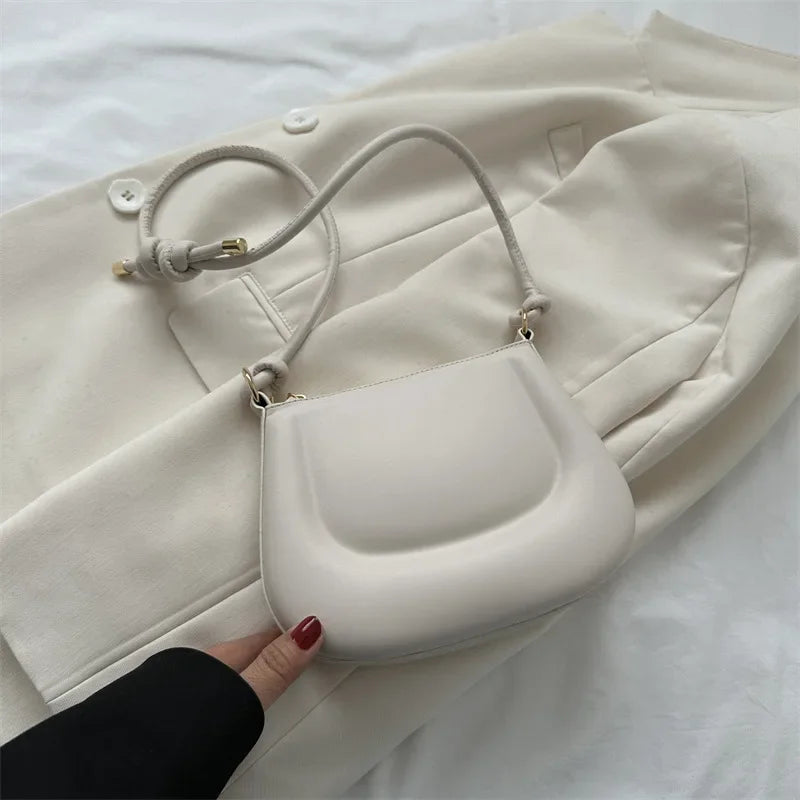 Saddle Bags 2024 New Fashion Women's Shoulder Bag Simple Armpit Bag Luxury Handbags Designer Bags  Purse  Hand Bag