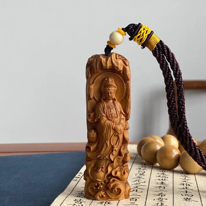 Santalum Wood Car Hanging Real Wood Wood Sculpture Zen Buddha Wood Statue Collection God Lucky Figure Statue Pendant Buddha head