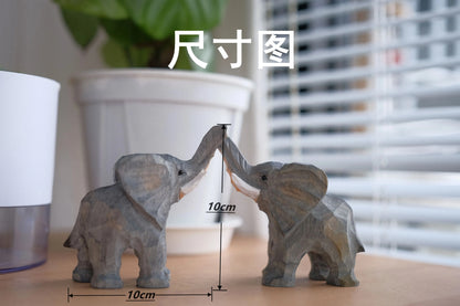 Handmade wooden carving objects,elephants,a pair of birthday and Christmas gifts,symbolizing a good artistic tabletop decoration