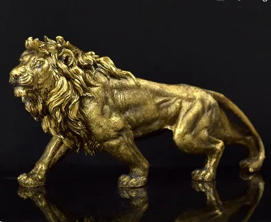 Golden Lion King Resin Ornament Home Office Desktop Animal Statue Decoration Accessories Living Room Home Decoration Ornament