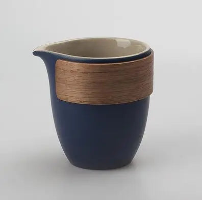 Scald Proof Bamboo Covered Tea Cup, Black Pottery Teacup, Tea Dispenser, Tea Sea Cup, Retro Chinese Creativity, 260ml