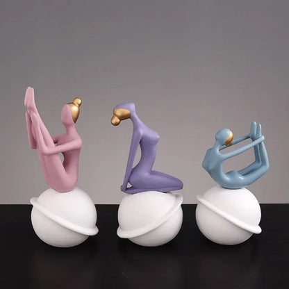 Scandinavian Yoga Girl Sculpture Statue Desk Decoration Nordic Geometric Moon Abstract Ornaments Home Decoration Crafts Gifts
