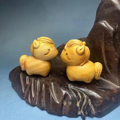Cliff Cypress Wood Carved【Bring Wealth and Good Luck 】Cute Pony Home Decoration Office Accessories Car Ornaments Handicrafts