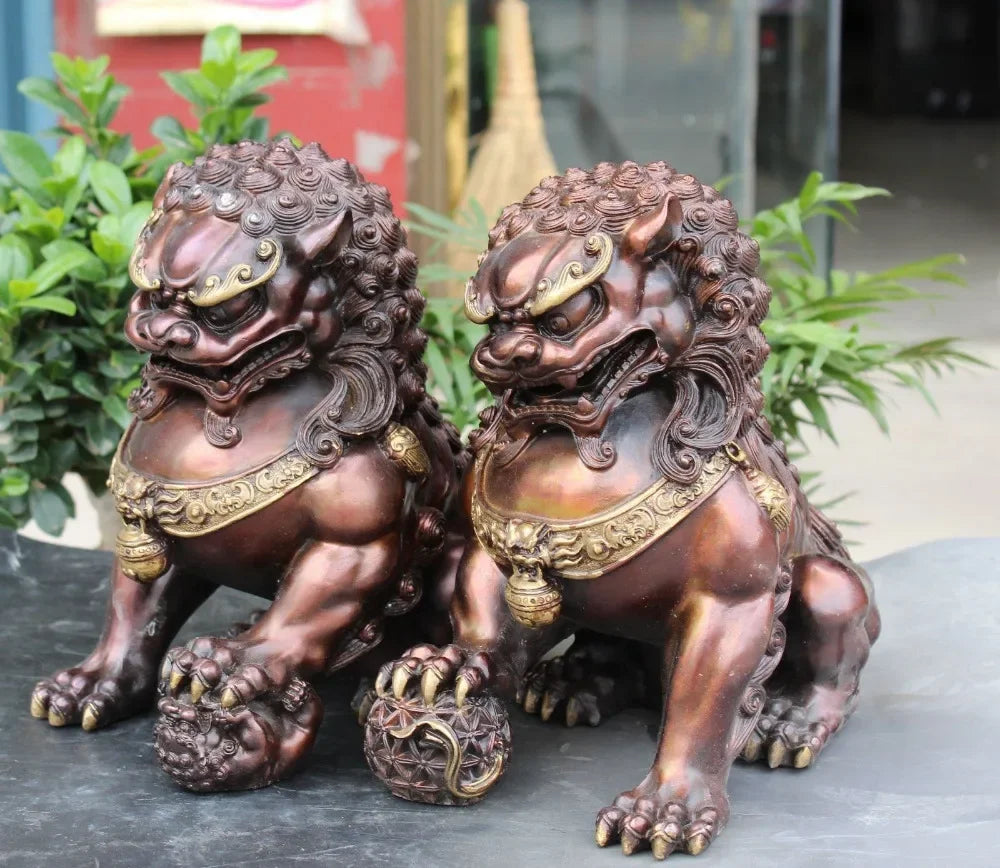 Sepasang Obat Tua 12 "Chinese Gilt Guardian Foo Fu Anjing Tahan Bola Pintu Lion Kid Patung 2Pcs dekorasi Taman