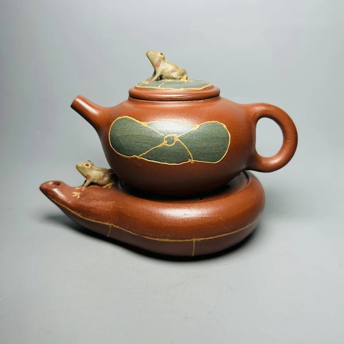 Set Chinese Yixing Zisha Clay Teapot  Lotus Leaf Frog Pot Jiang Rong 220ml