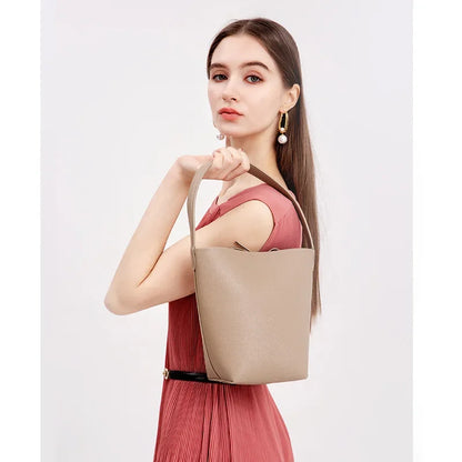 Shoulder Bags, Large Capacity Bag, Women's Niche Light Luxury High-end Bucket Bag, Fashionable Leather Tote Bag