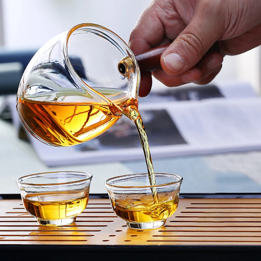 Side handle glass fair cup tea drain set Kung Fu tea set tea water separation transparent heat-resistant glass tea sea