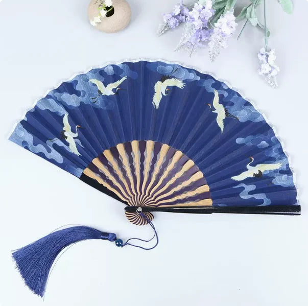 Silk Women's folding fan， Bamboo and wood fan bone Portable outdoor decorative hand fan Home Decoration Folding Fan best gift