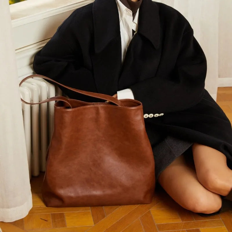 Simple Large Capacity Commuter Bucket Bag High Quality Luxury Genuine Leather Tote Handbags Female Solid Color All-match Bolsos
